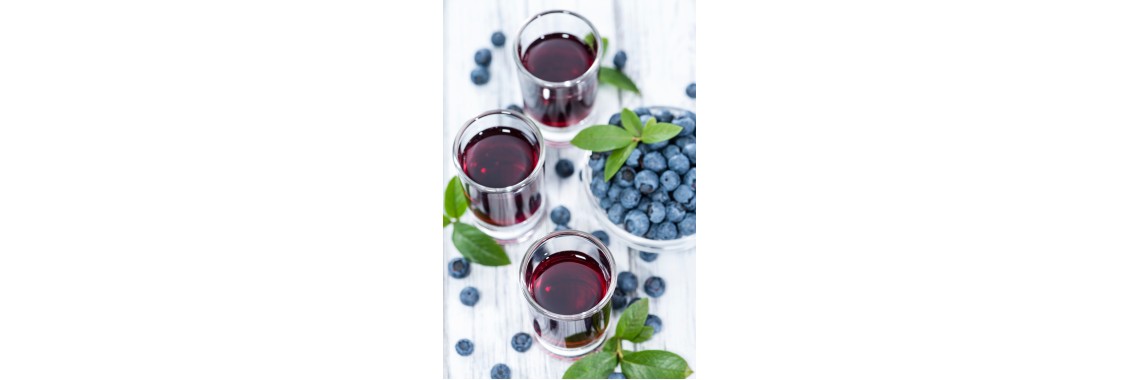 Come fare il liquore ai mirtilli in casa, ricetta semplice e deliziosa